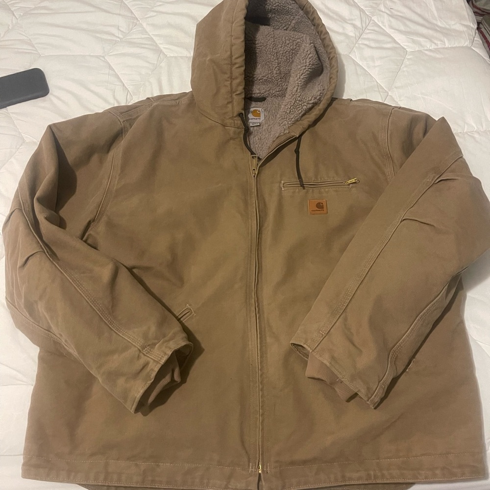 Like New Insulated Carhartt Coat!